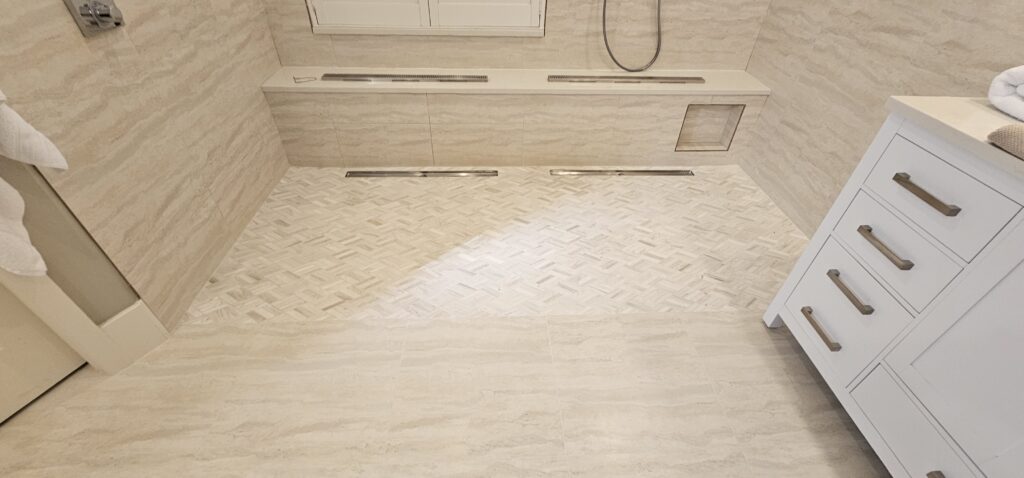 Balanced Shower floor concept